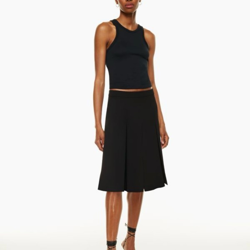 Aritzia Wilfred Elegant Black Women's Skirt